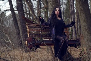 Flora Camille © Jarek Raczek